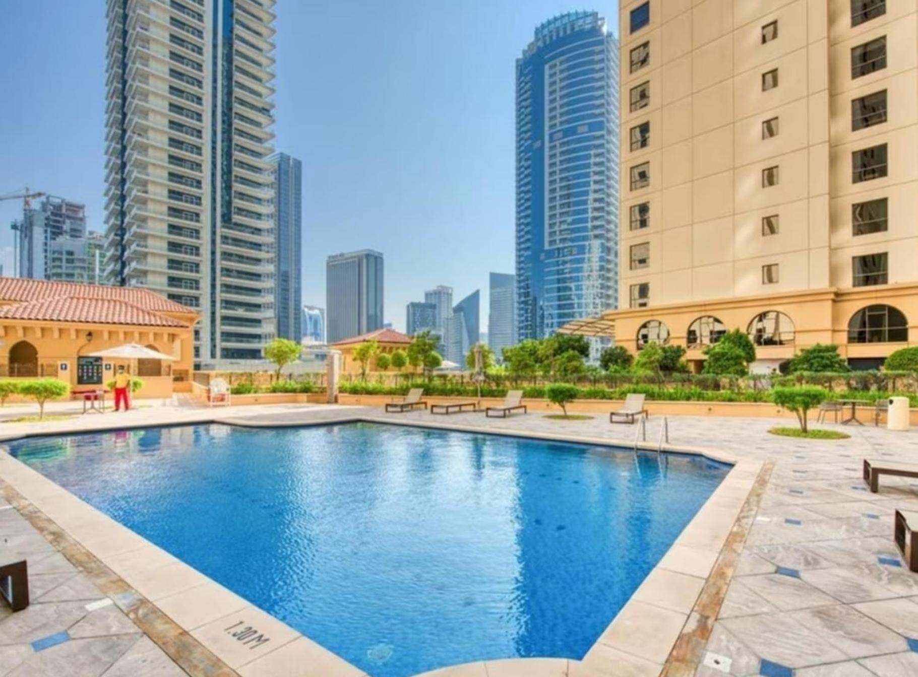 Apartment Massive 3/ 4 Bedroom In Centrum Of Jbr, Dubai!