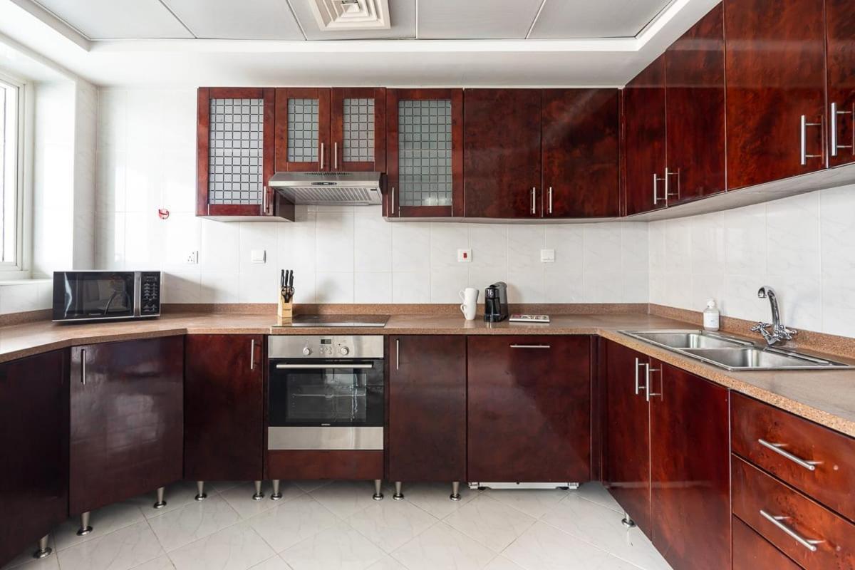 Frank Porter - Opal Tower Appartement Dubaï