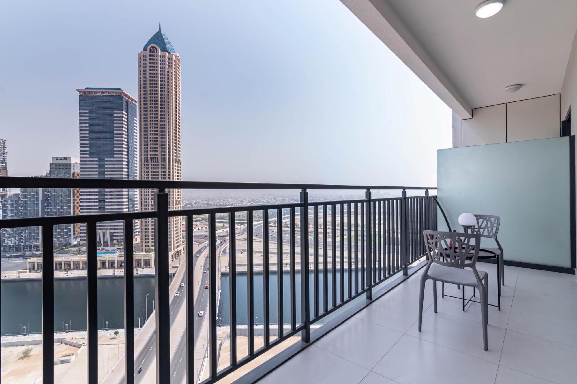 Citihome -1br In Business Bay Close To Shopping Mall Apartamento *