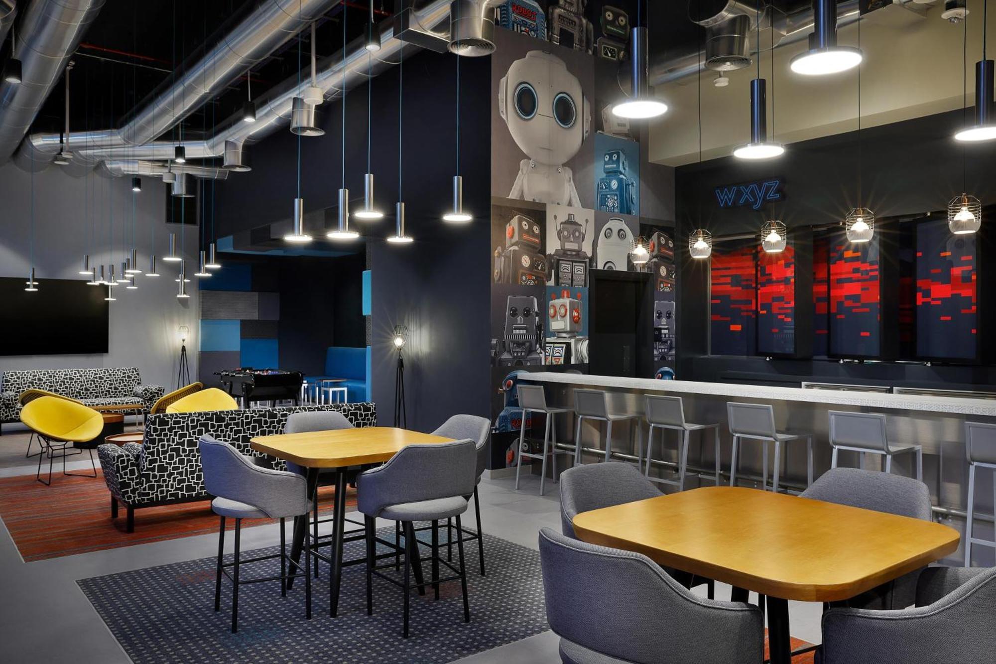 Aloft Al Mina, Jumeirah Hotel Dubái