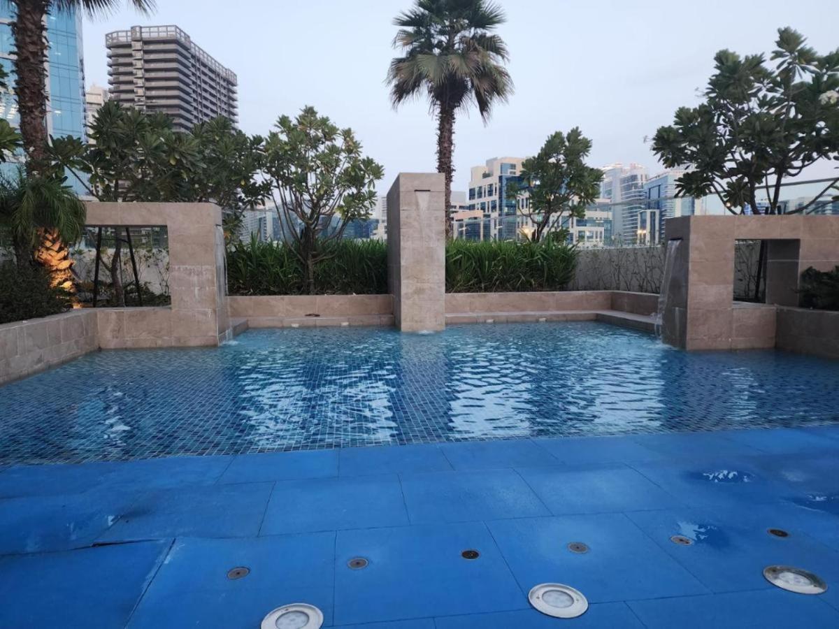 White Sage - Fancy With Mesmerizing Canal Views Dubaï