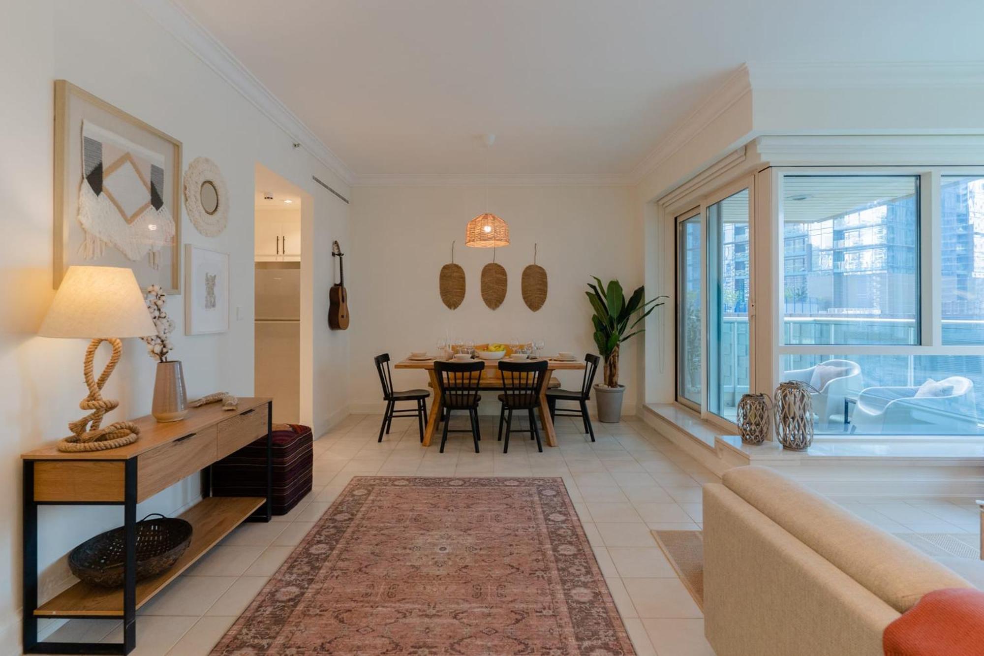 Luxfolio Retreats - Astonishing 3bhk * Dubai