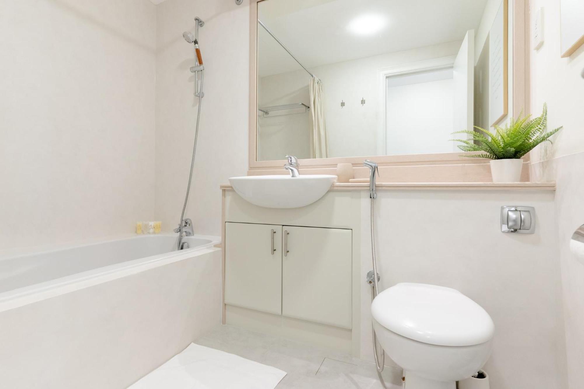 Luxfolio Retreats - Astonishing 3bhk Dubai