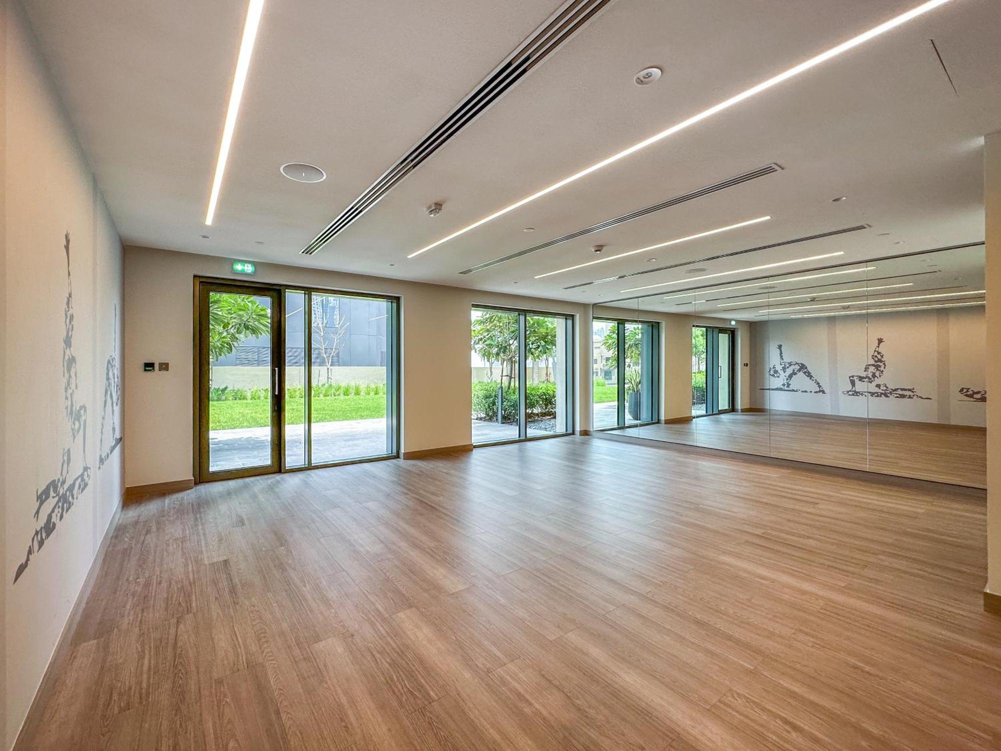 Apartment Eden's Homes & - Burj Royale