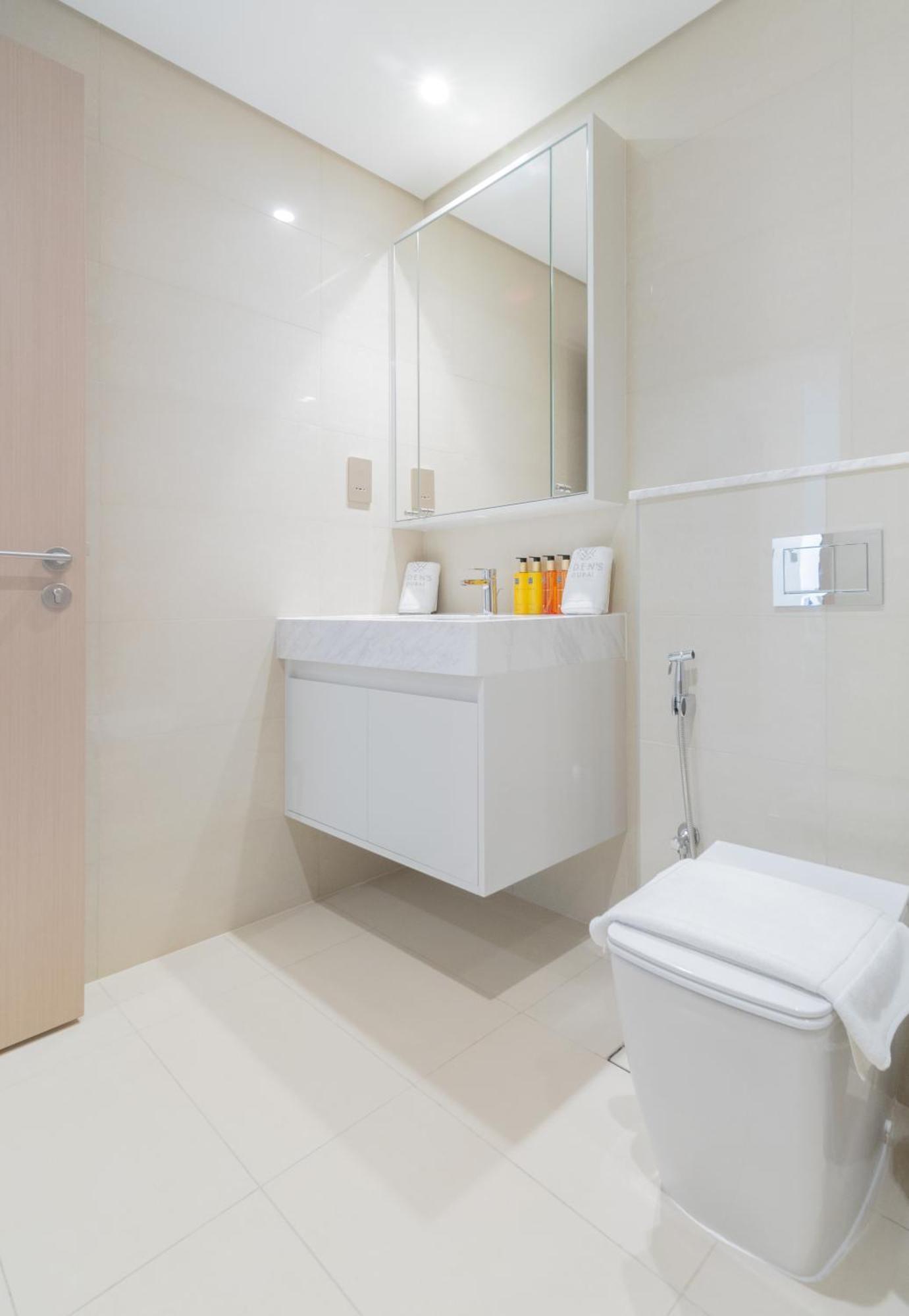 Apartment Eden's Homes & - Burj Royale