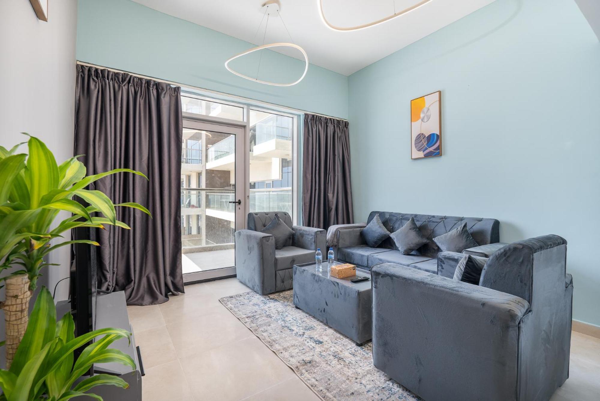 Trinity Homes - Spacious Modern Living 1br & 2br Unique *