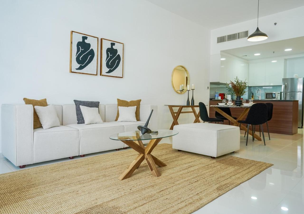 Host And - Luxury In Orchid, Damac Hills With Premium Amenities Appartement