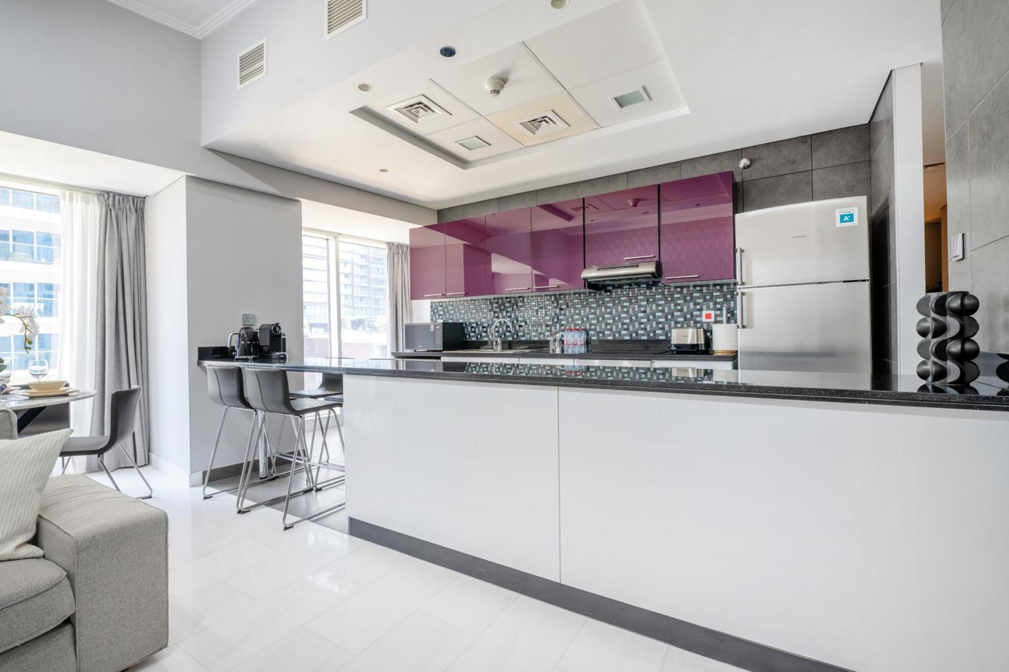Luxury Iconic Cayan Tower - Free 5 Star Access! Dubái