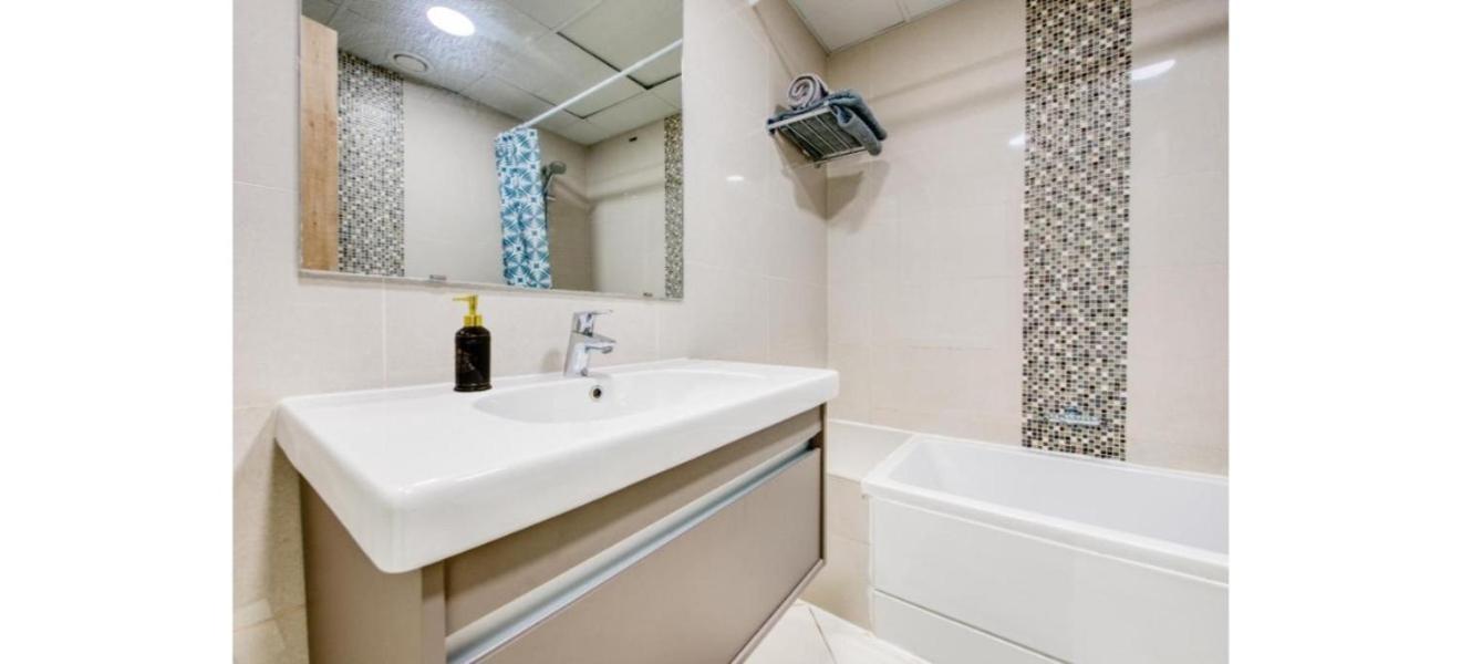 Luxurious 4-bedroom Duplex Near Jbr Lägenhet