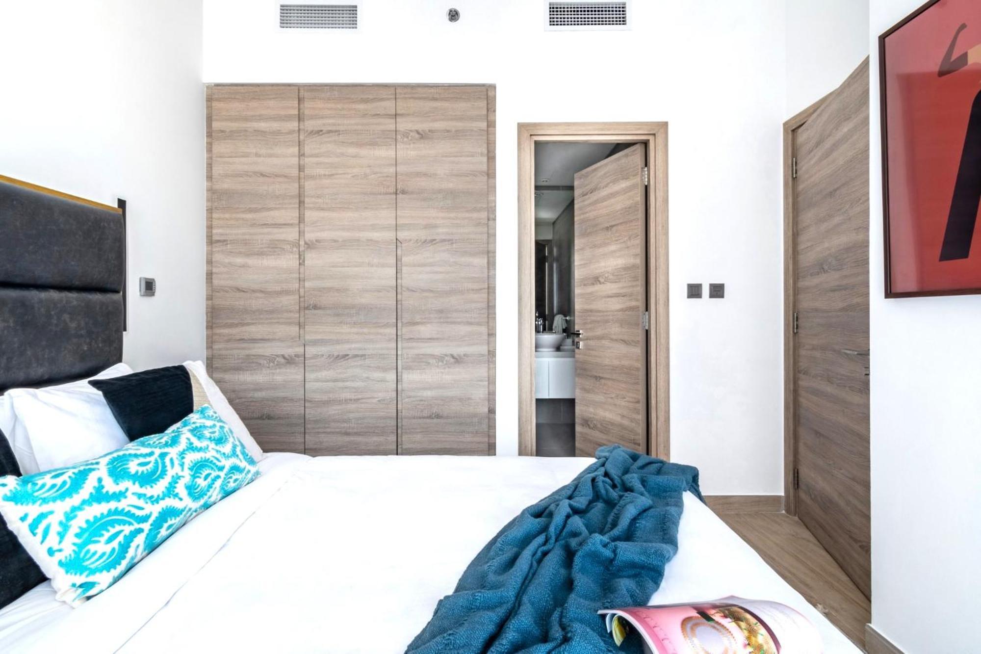 Apartamento Exquisite 1 Bdr In The Heart Of Marina- One Tower Dubái