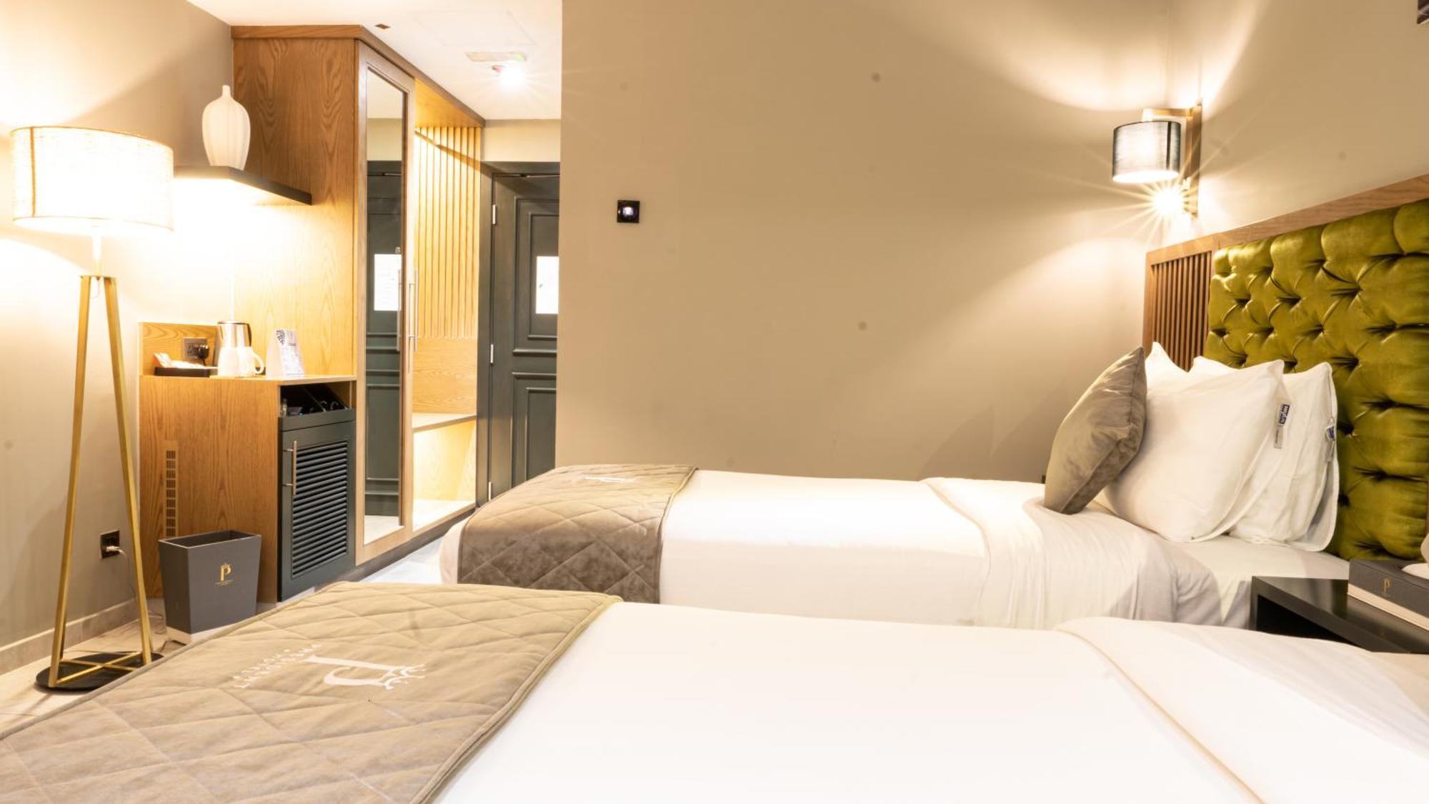 Hotel President