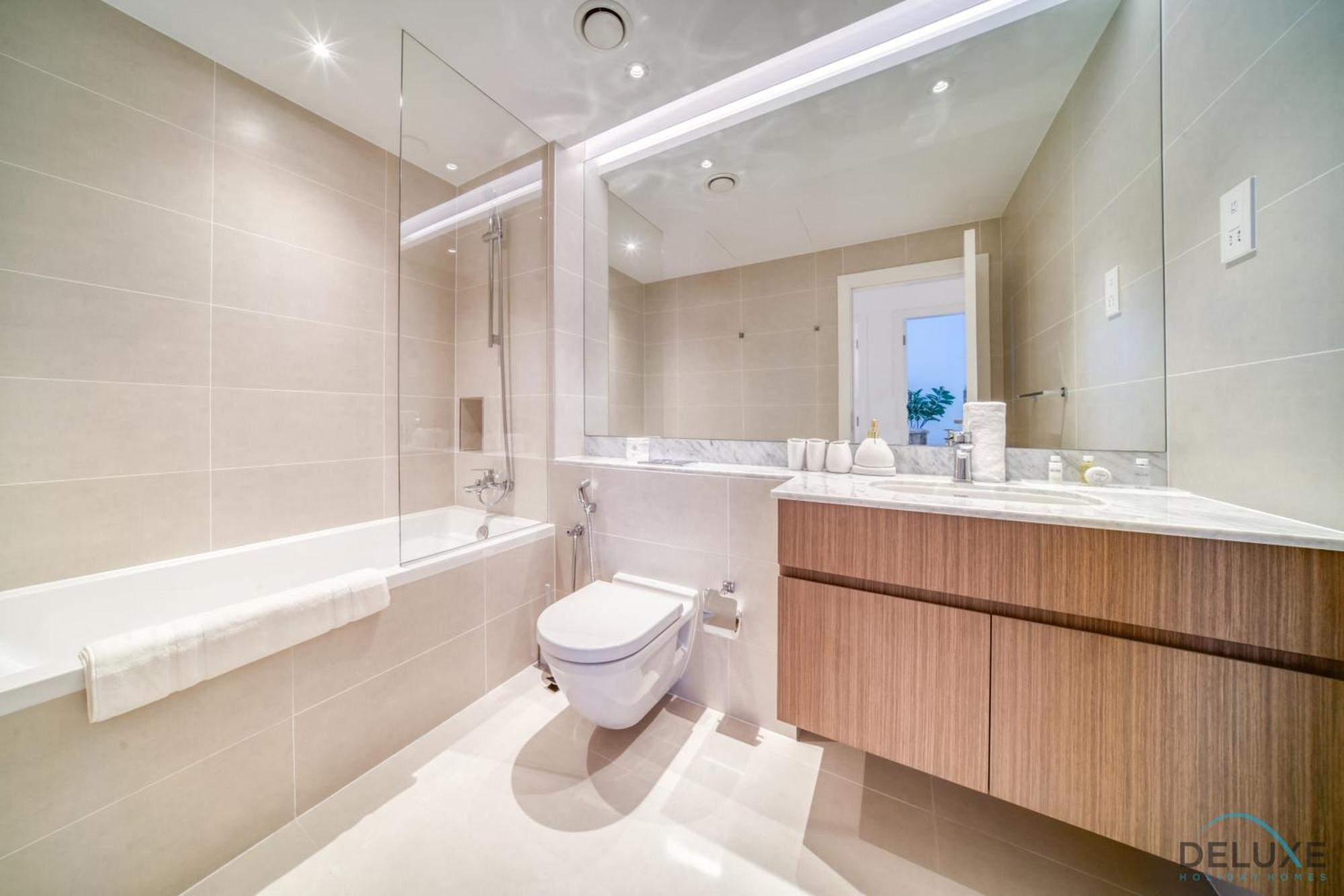 Peaceful 4br Penthouse With Assistant At Le Pont Jumeirah By Deluxe Homes Appartement