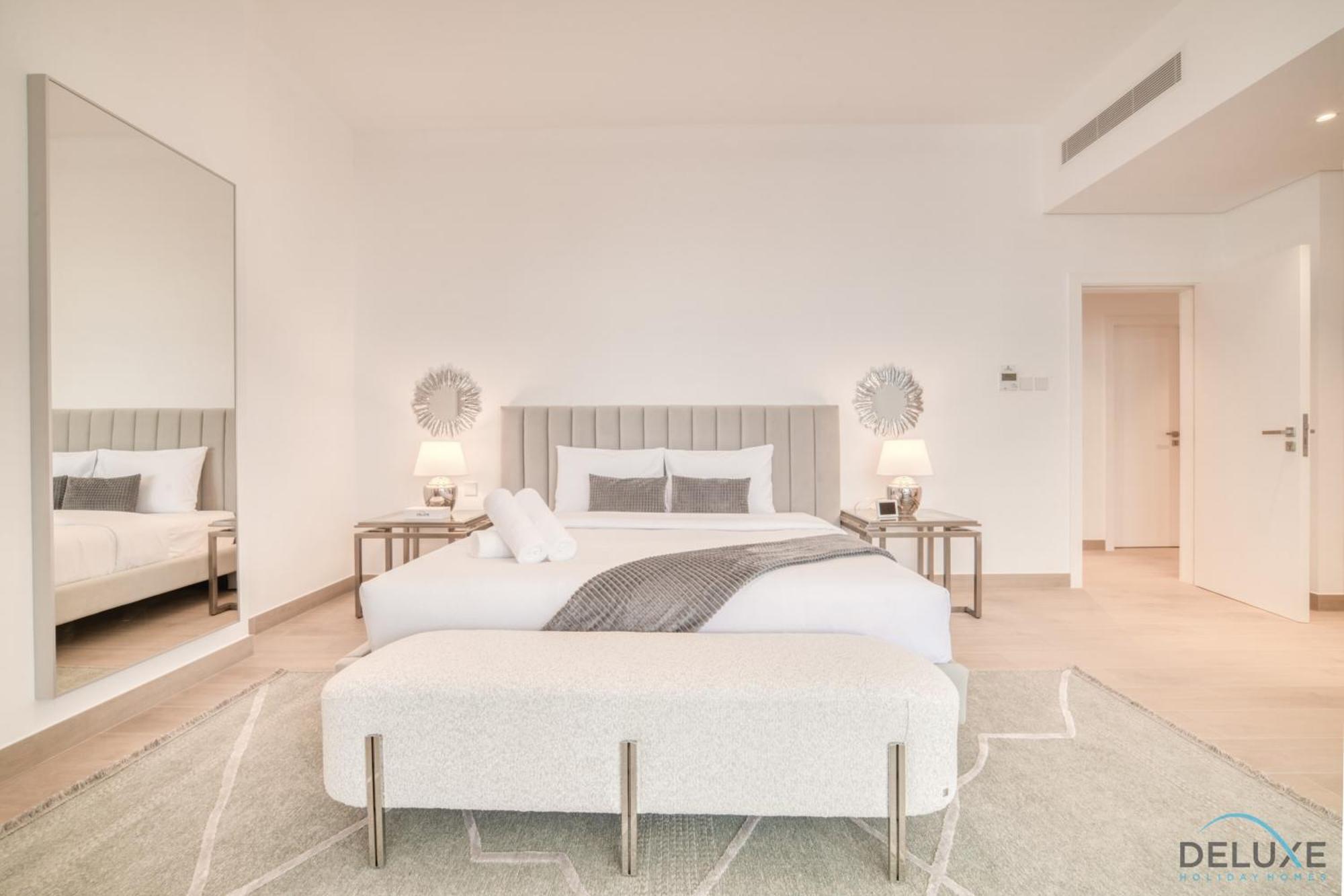 Peaceful 4br Penthouse With Assistant At Le Pont Jumeirah By Deluxe Homes Appartement Dubaï