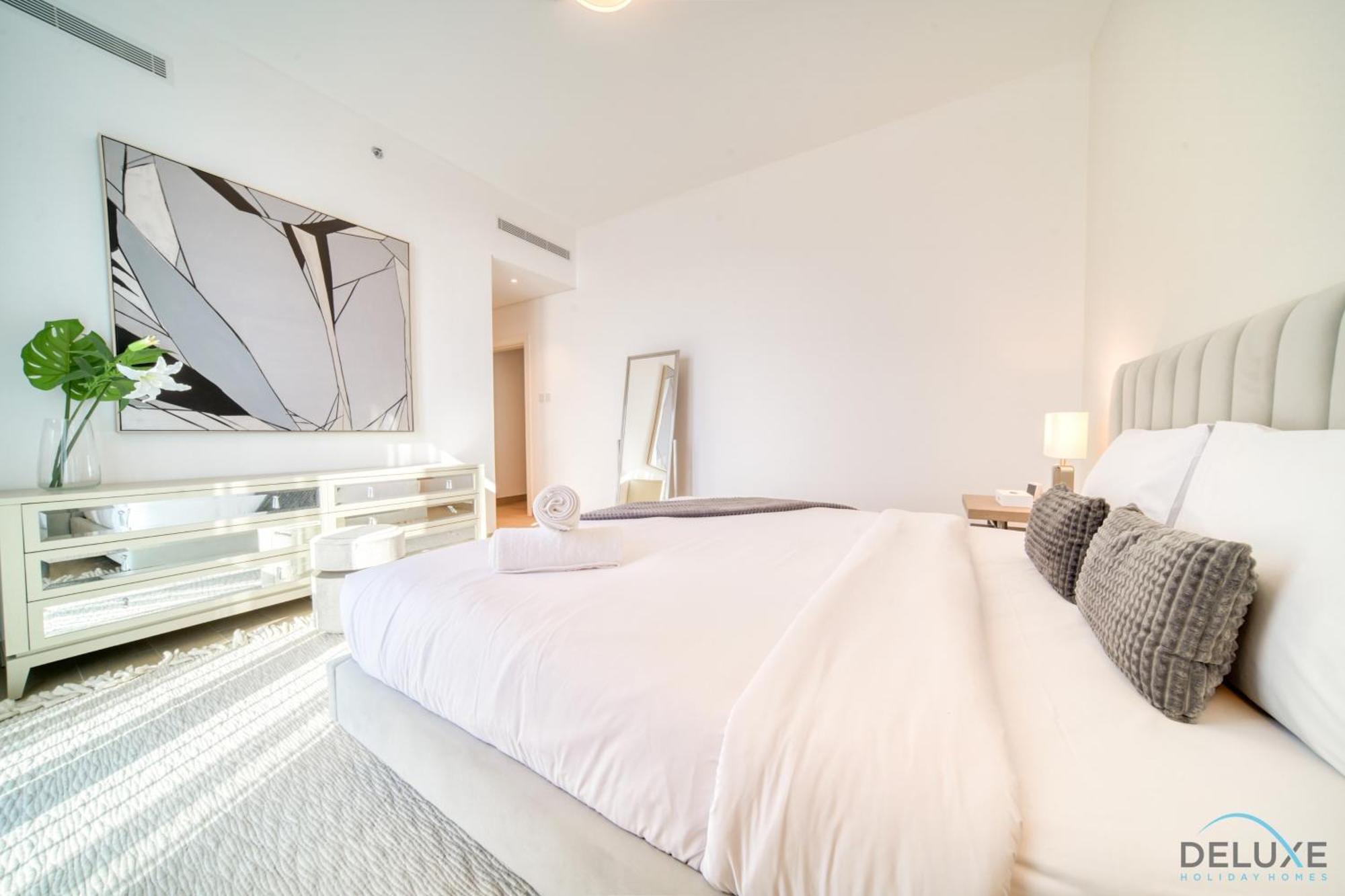 Peaceful 4br Penthouse With Assistant At Le Pont Jumeirah By Deluxe Homes Apartamento