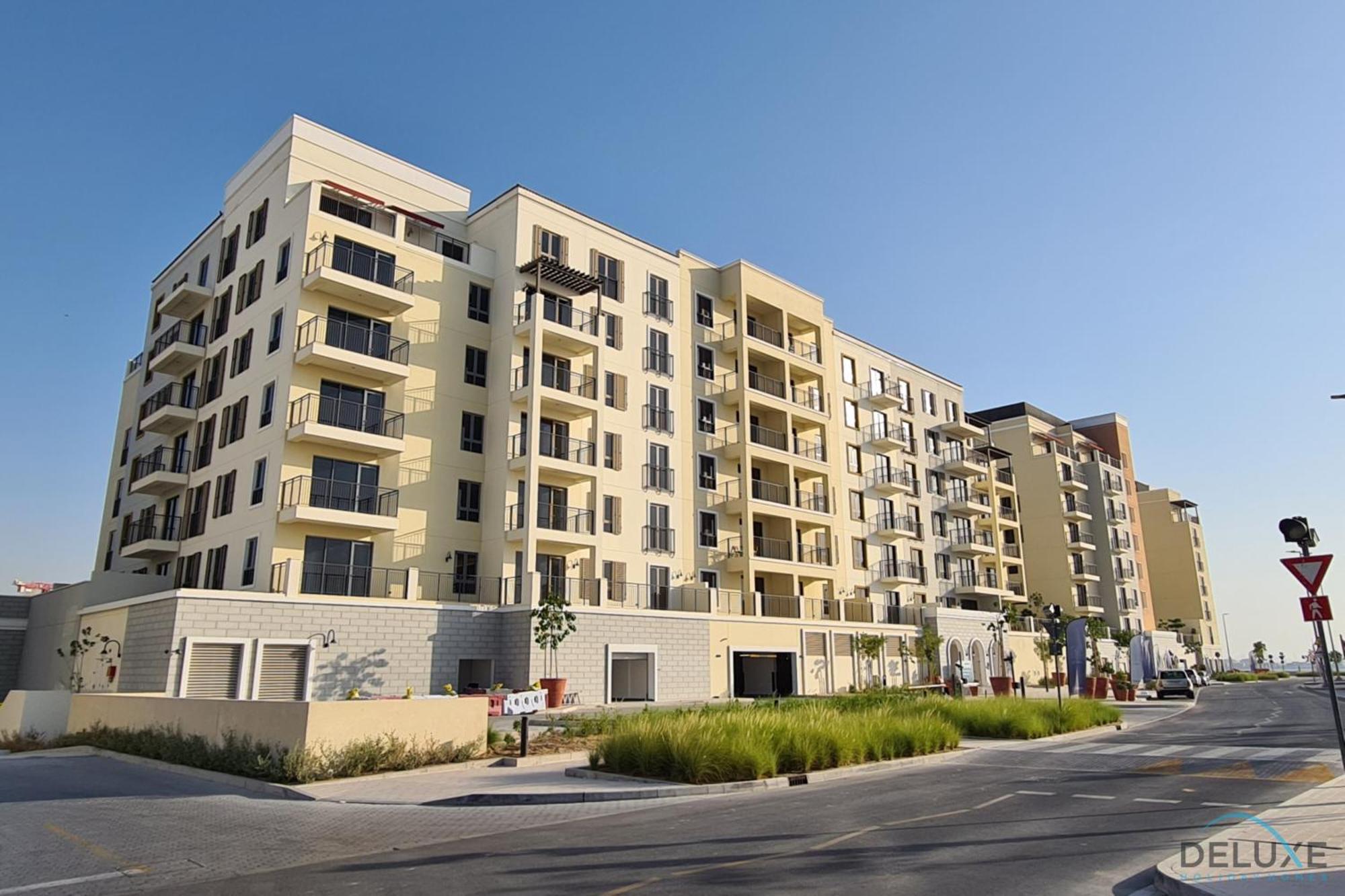 Peaceful 4br Penthouse With Assistant At Le Pont Jumeirah By Deluxe Homes *