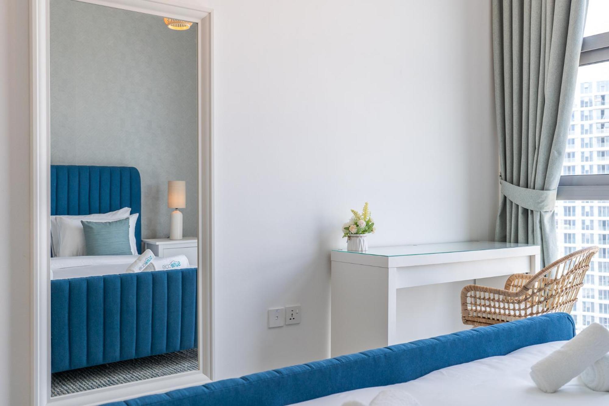Seaside Serenity Stylish Marine-themed Apartemen *