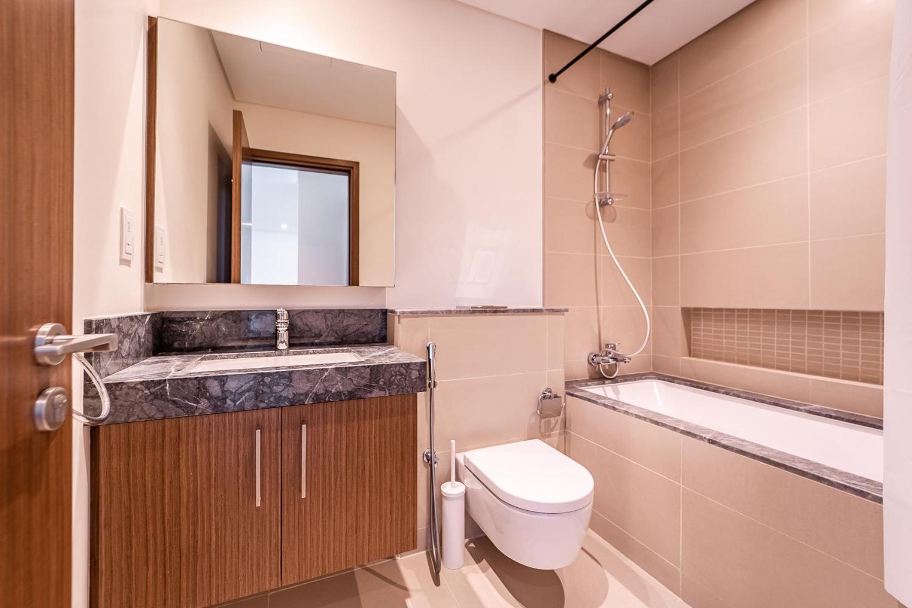 Luxury Staycation - 52 42 Emaar Tower A And B