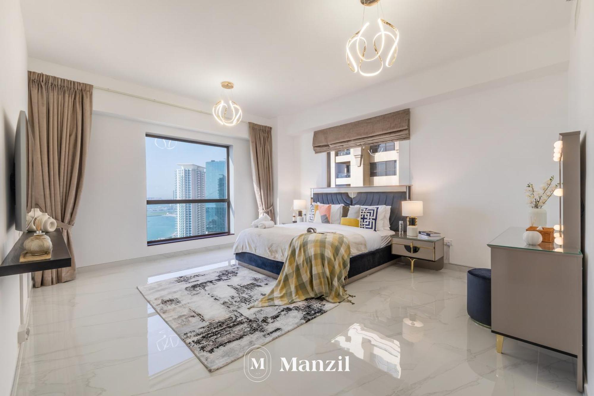 Lejlighed Manzil - Lavish 3br In Jbr With Sea Views And 5 Min Walk To