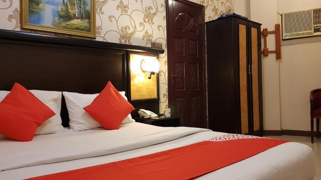Hotel Rahab *