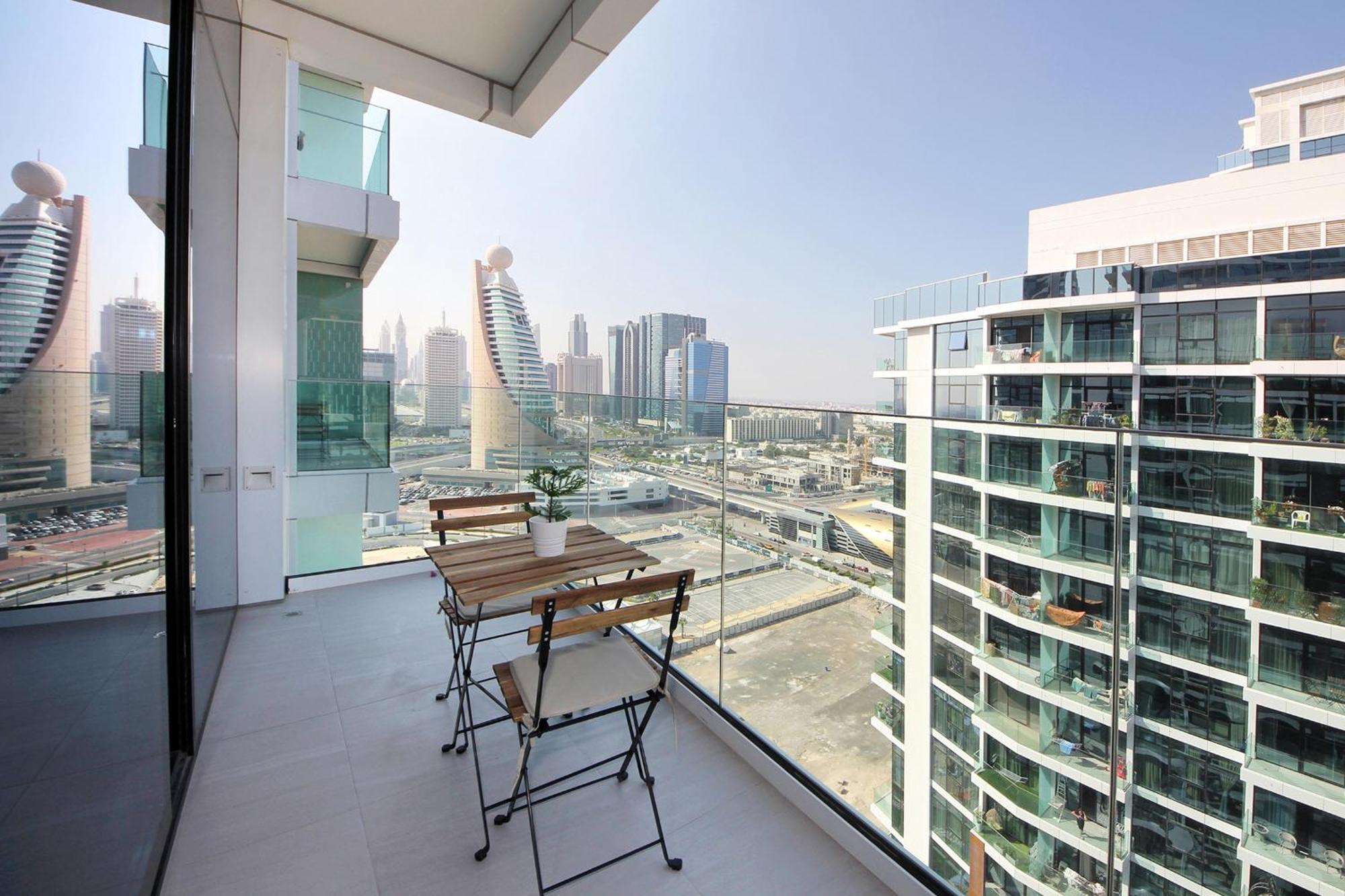 Luxury Staycation - Park Gate Residences Tower B