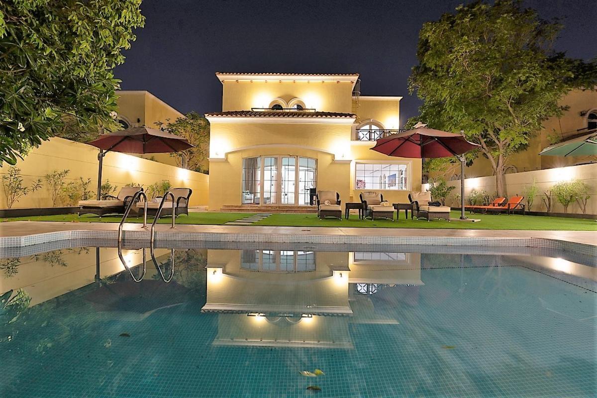Villa Marina Up 20 Guest Huge Private Pool Dubái