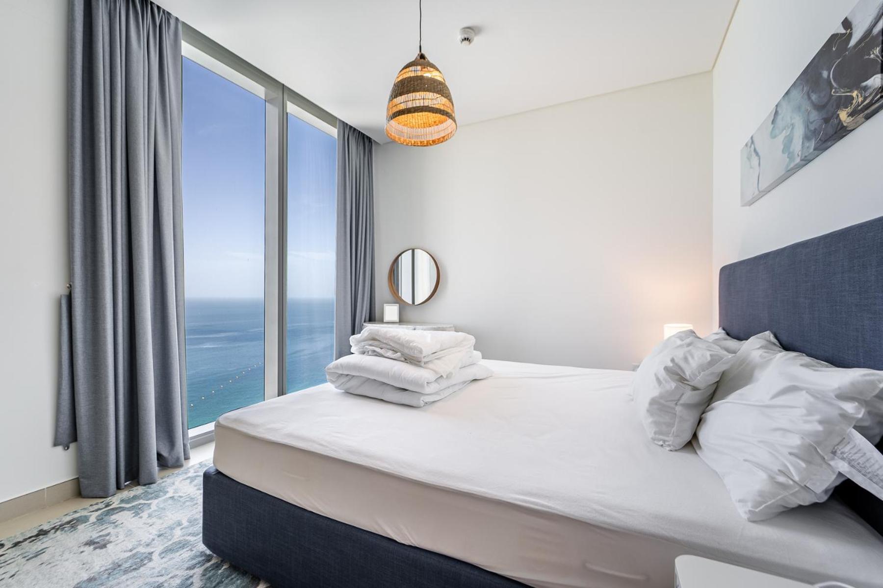 Luxury Staycation - 52 42 Emaar Tower A And B