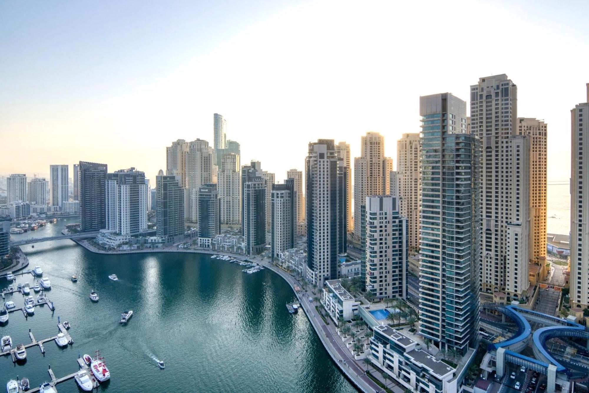 Luxury Penthouse At Marina 180 Marina Views * Dubaï
