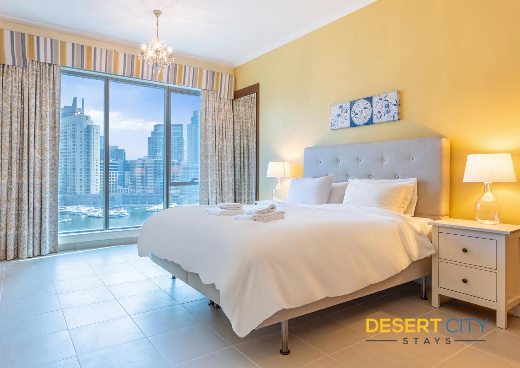 2 Bed In Attessa Tower, Marina By Desert Appartement Dubai
