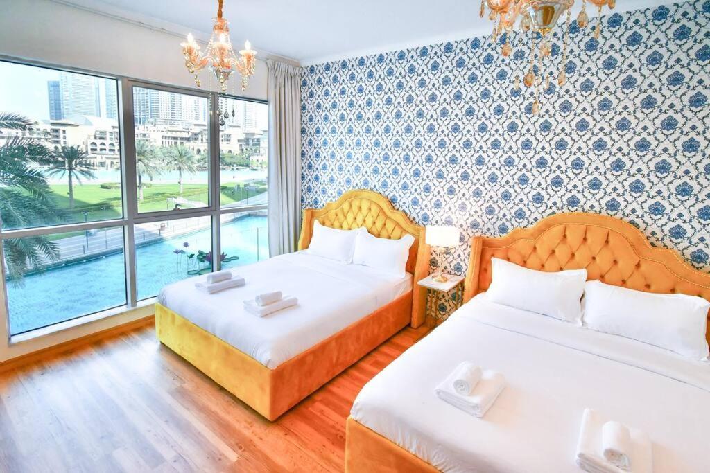 Panoramic Burj&fountain View 3 En-suite Br+office Apartment *