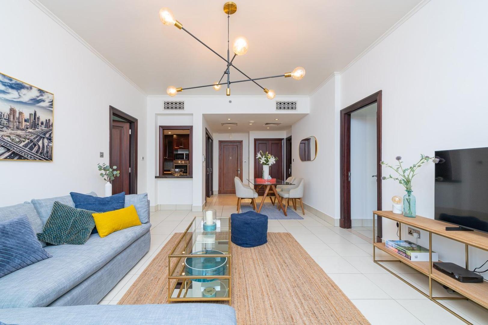 Luxury 2bedroom In Old Town With Burj View