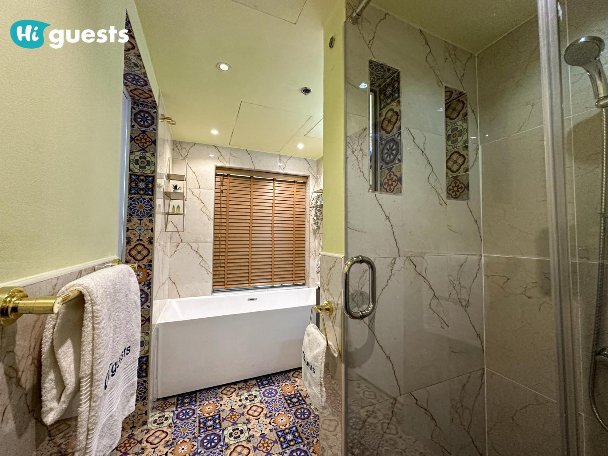 Apartamento Higuests - Royal 2br With Balcony Near Burj Khalifa
