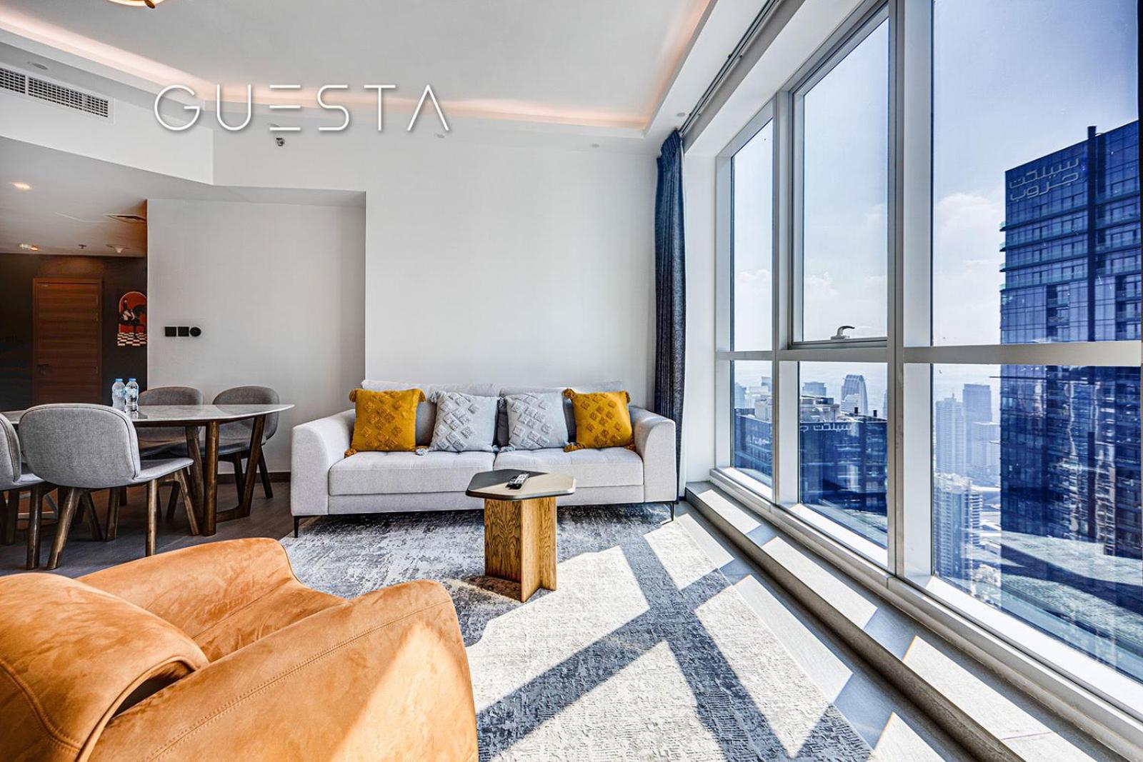 The Torch, Marina Apartamento