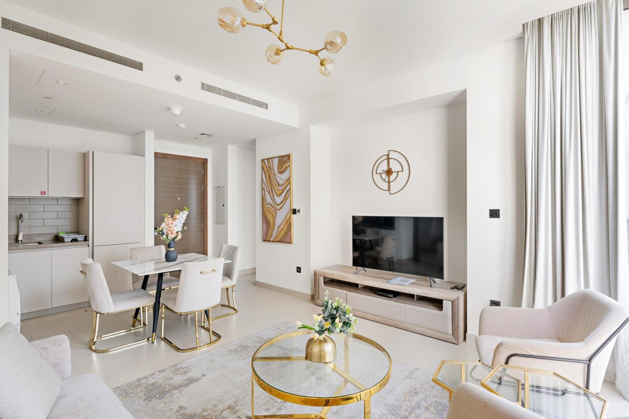 Beautiful 2 Bedroom Next To Business Bay - Sobha Creek Vista Apartment *