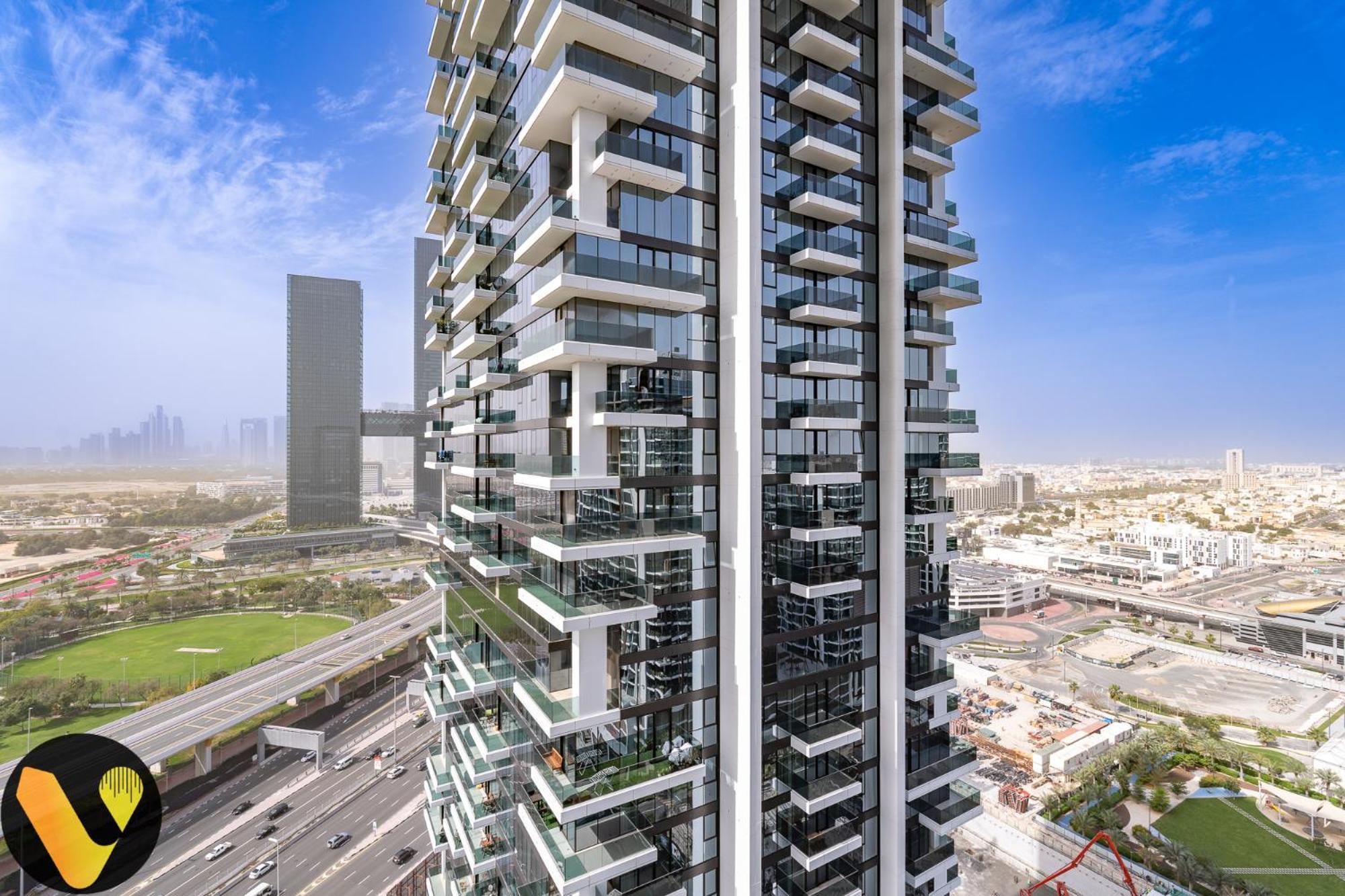 Vogue Al Wasl 1 West 13th Floor With Large Balcony For View Of Sheikh Zaid Road And One Za'abeel Tower And Burj Khalifa, Walkable To Metro With Easy Access To Sheikh Zayed Road & World Trade Centre Apartamento