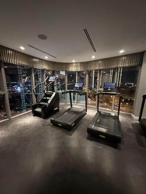 Appartement Paramount Tower -rooftop Infinty/burj Khalifa View Dubaï