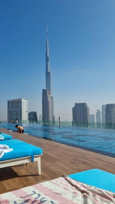 Paramount Tower -rooftop Infinty/burj Khalifa View Appartement