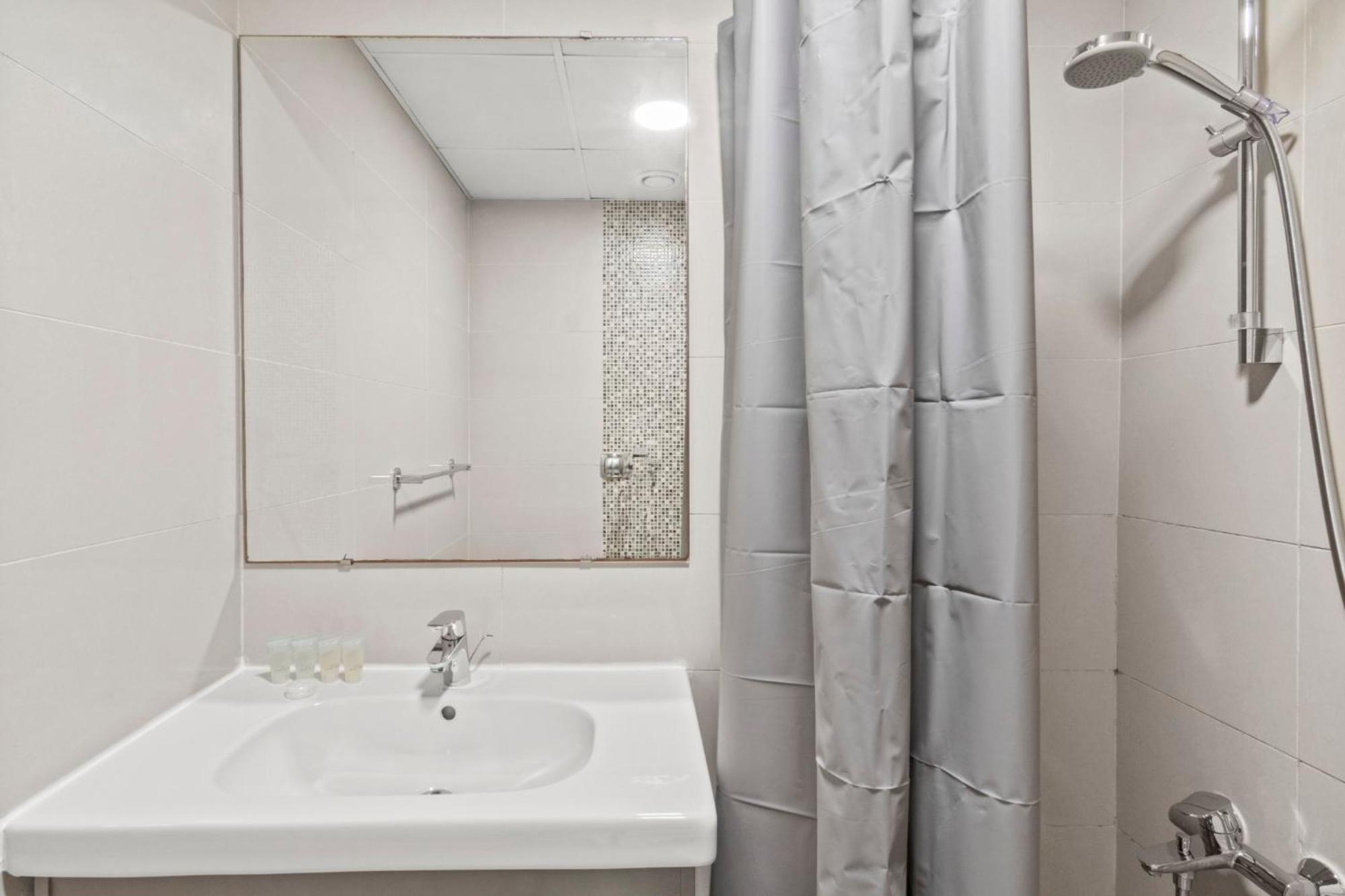 Lavish 2br With Charming Marina View Apartamento *