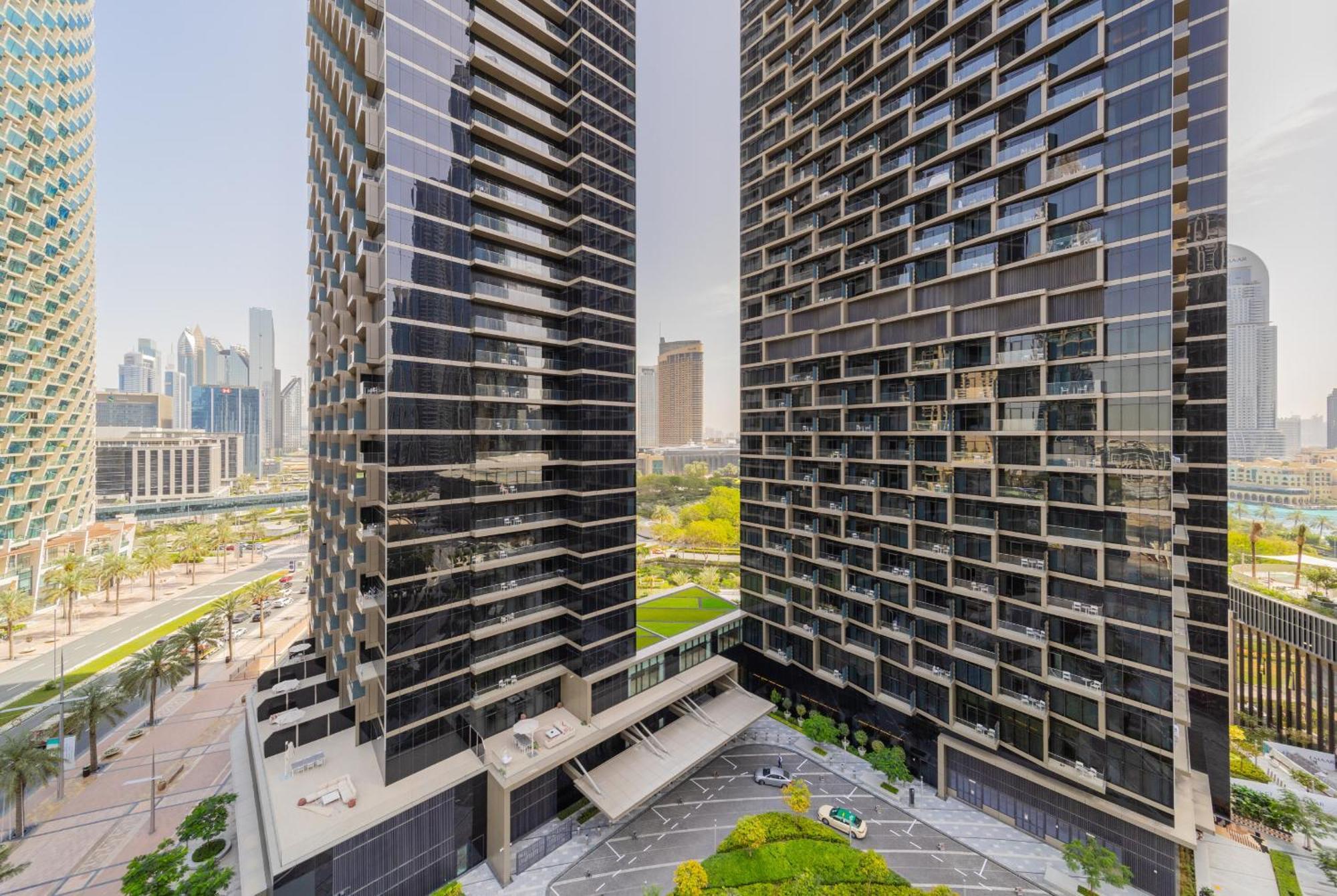 Eden's Homes & - Standpoint Residences * Dubaï