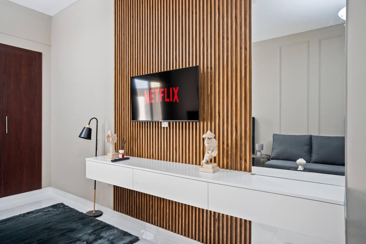 Newly Built Studio - Comfort Dubái