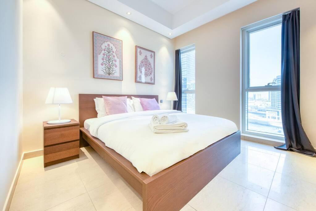 1br + Maid In Downtown * Dubái