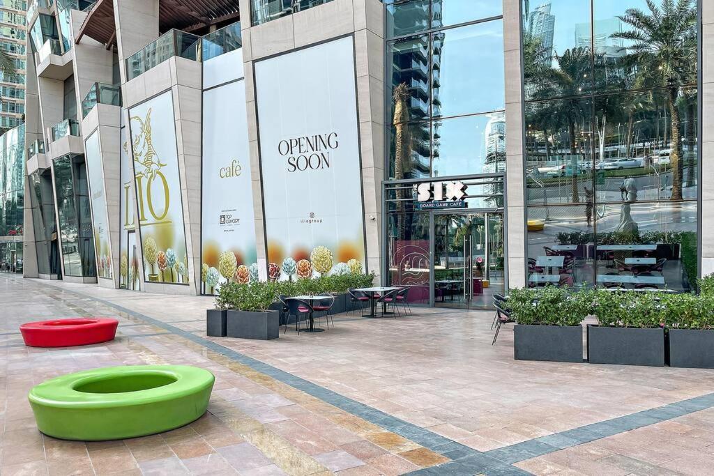 Apartemen First Class 1br Beautifully Furnished Dubai