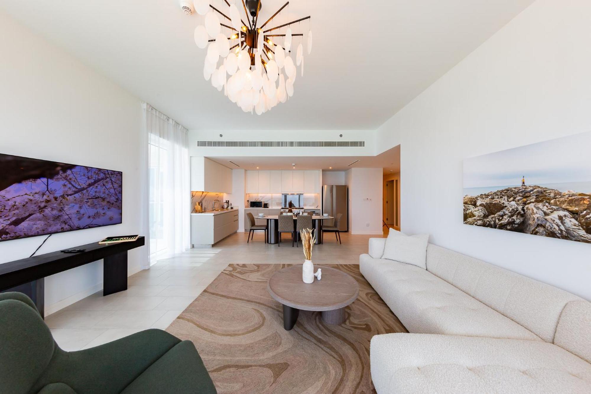 Appartement Remarkable 2br+storage In Jbr With Sea View *