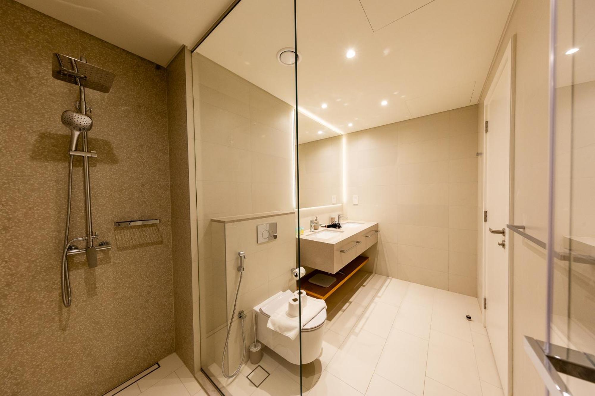 Appartement Remarkable 2br+storage In Jbr With Sea View Dubaï