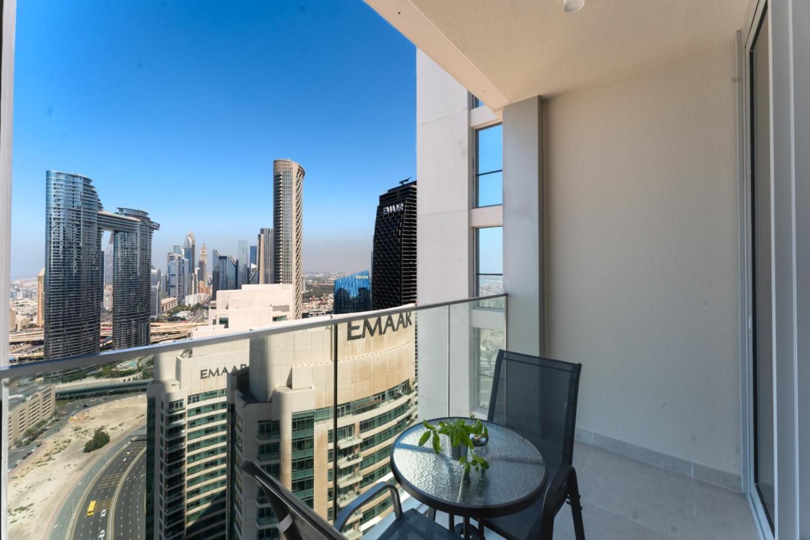Appartamento Charming In Downtown Just Steps From Burj Khalifa & Mall By Bhavan