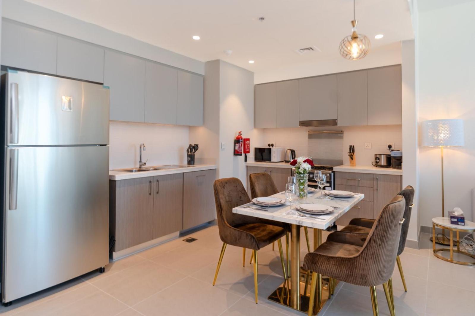 Charming In Downtown Just Steps From Burj Khalifa & Mall By Bhavan Appartamento *