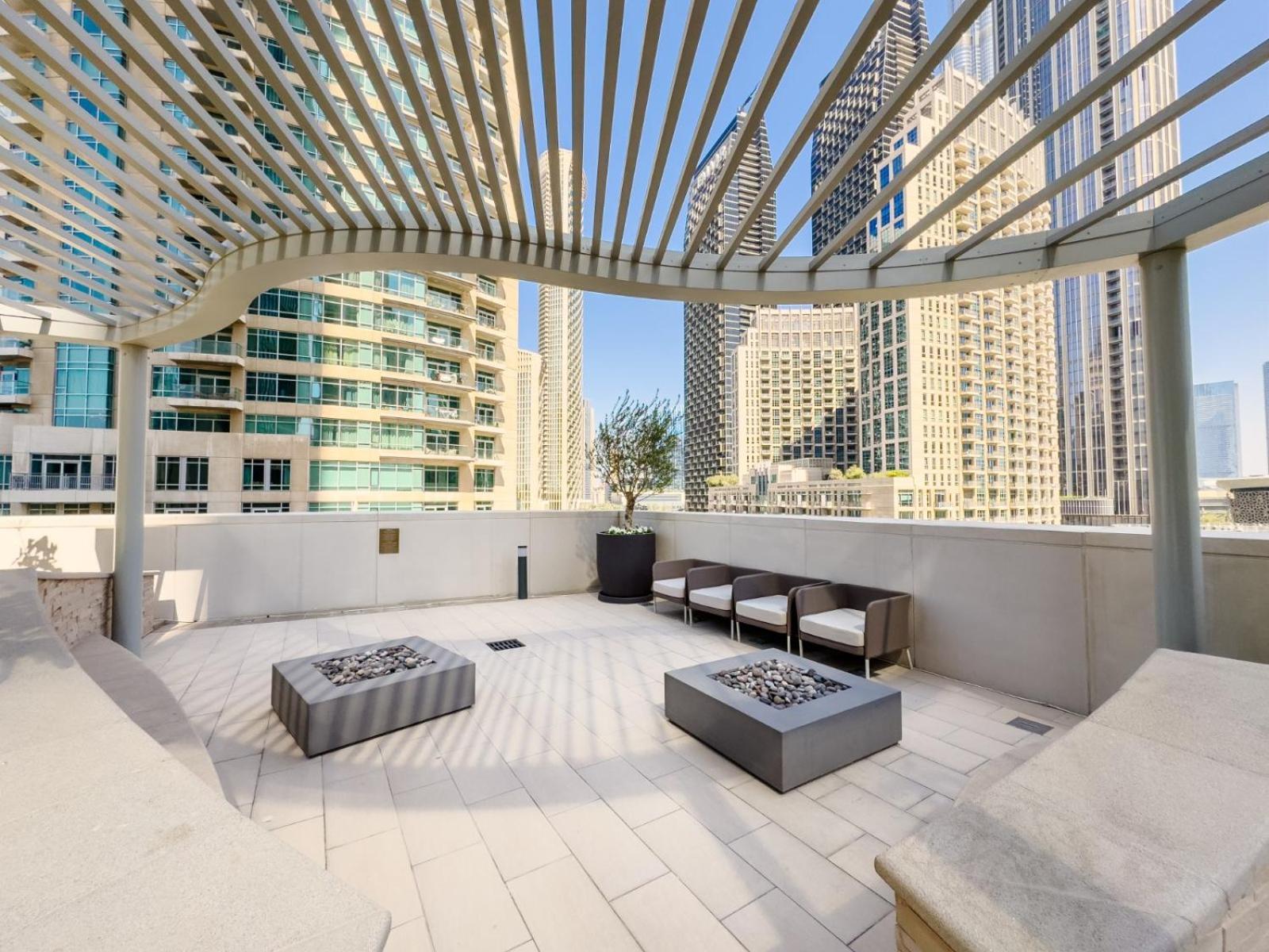Appartamento Charming In Downtown Just Steps From Burj Khalifa & Mall By Bhavan *