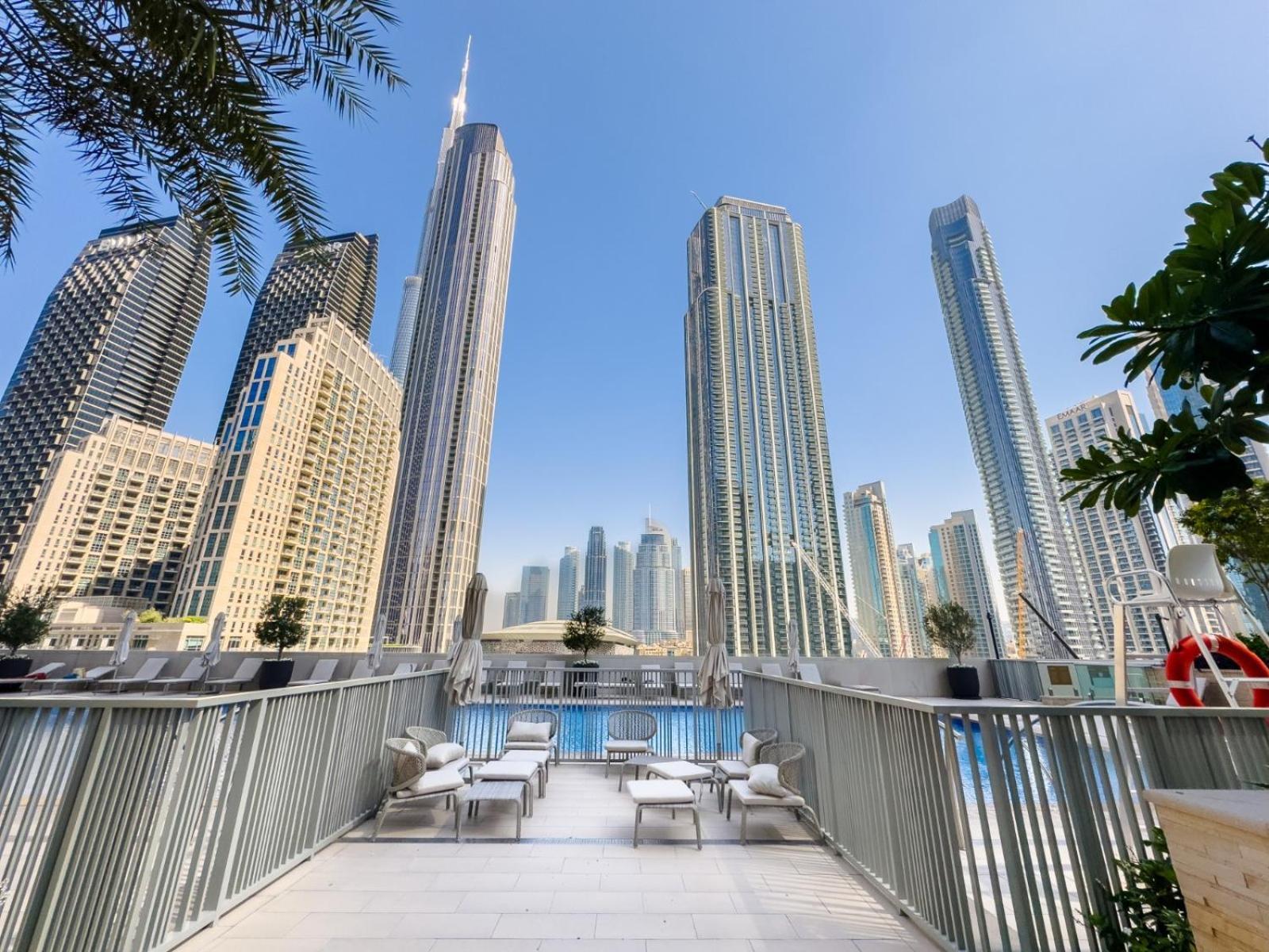 Charming In Downtown Just Steps From Burj Khalifa & Mall By Bhavan Appartamento Dubai