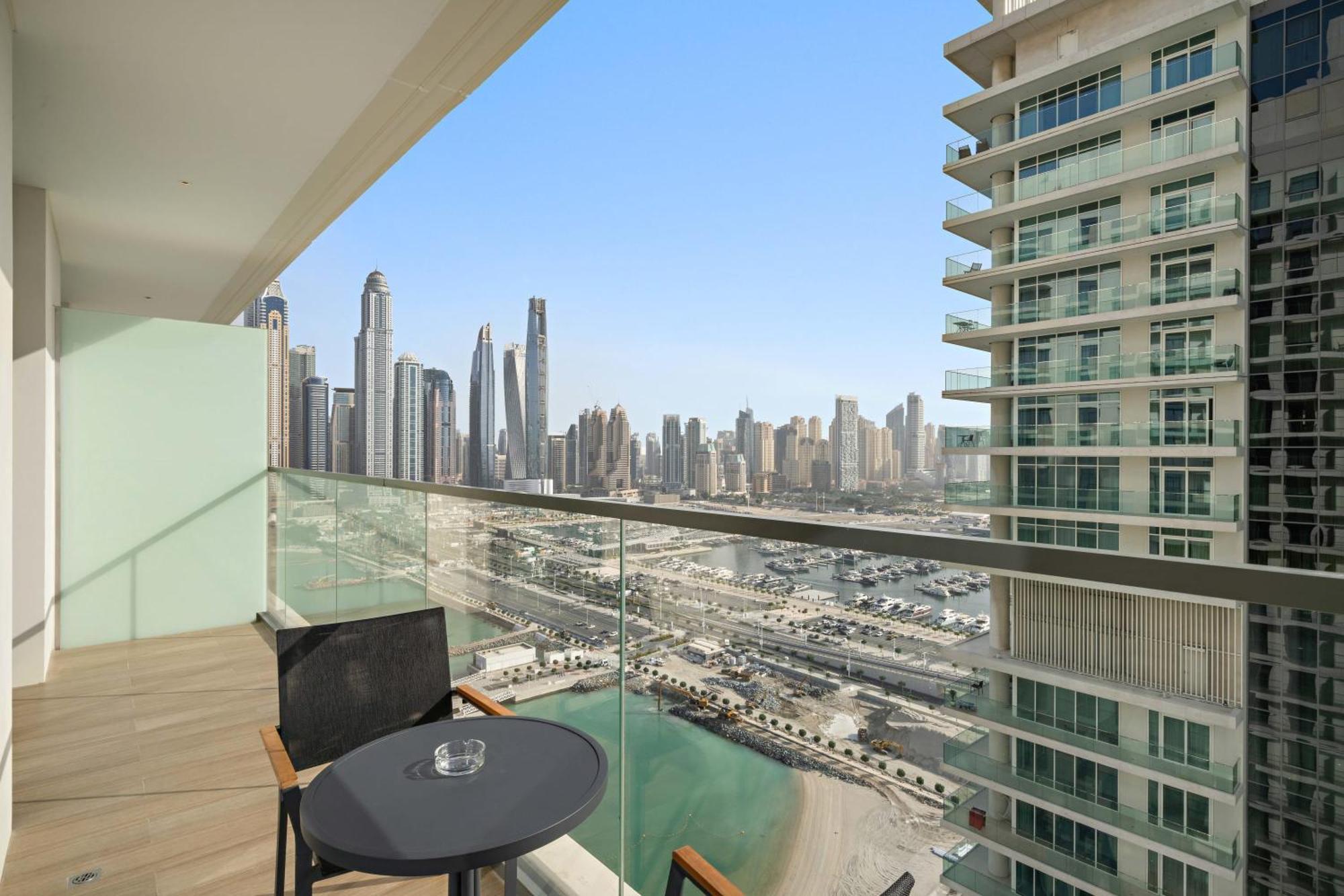 Apartamento Silkhaus Private Tower 1bdr In Marina Vista Dubái