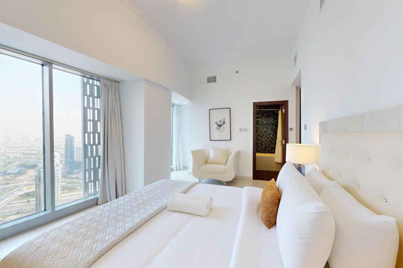 Cayan Tower - Smart One Bedroom Loft On High Floor *