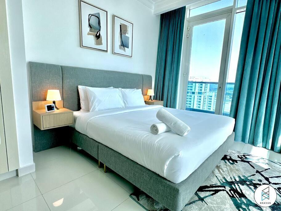 Apartamento Two Bedroom With Canal View In Majestic Tower By Bhavan
